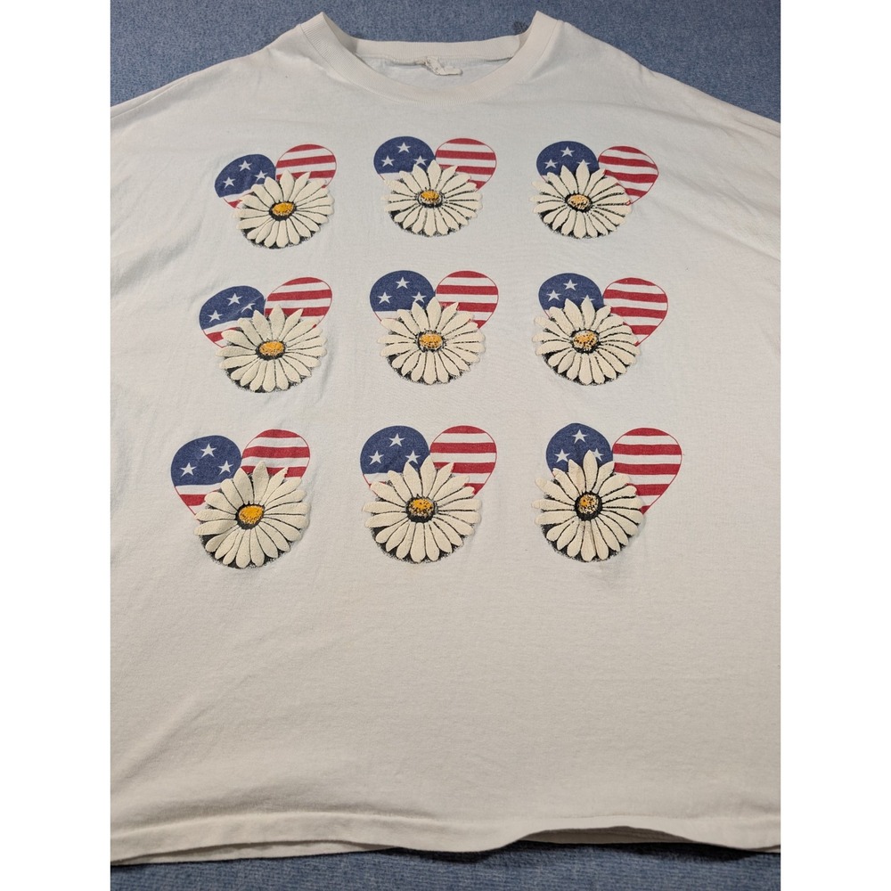 Vintage Daisy American Flag Heart Graphic Tee White Oversized One Size XL